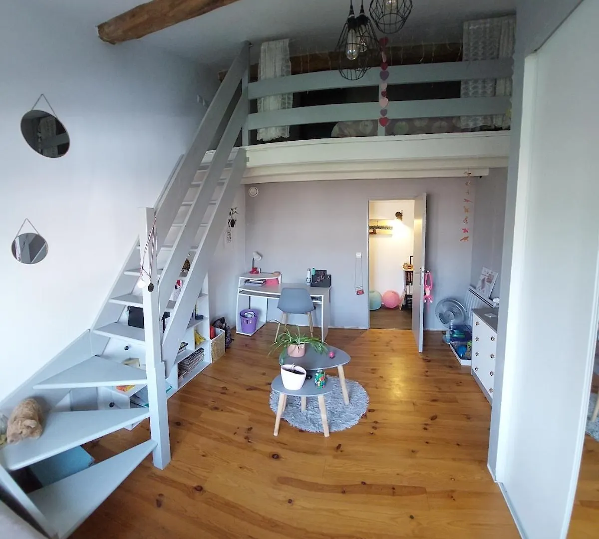 Large Country House With Pool And Garden Buzet-sur-Tarn بيت للعطل